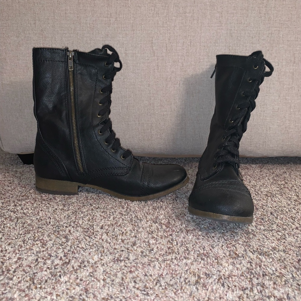 Black boots